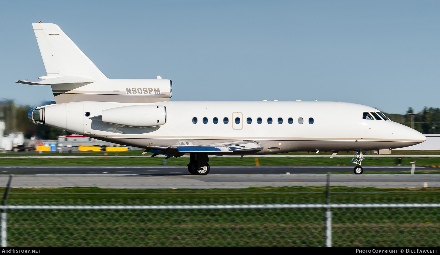 Aircraft Photo of N909PM | Dassault Falcon 900B | AirHistory.net #785499