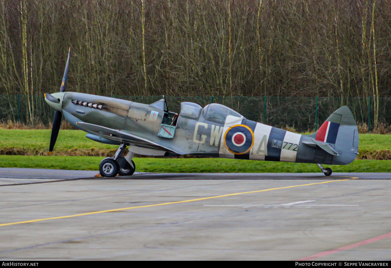 Aircraft Photo of PH-KDH / MJ772 | Supermarine 509 Spitfire T9 | UK - Air Force | AirHistory.net #785543