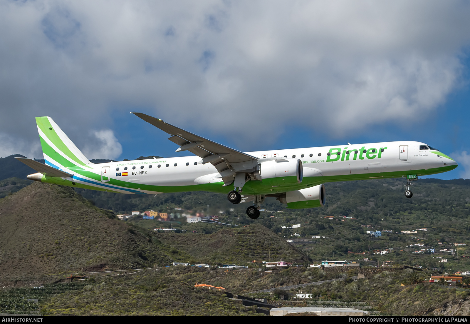 Aircraft Photo of EC-NEZ | Embraer 195-E2 (ERJ-190-400) | Binter Canarias | AirHistory.net #785573