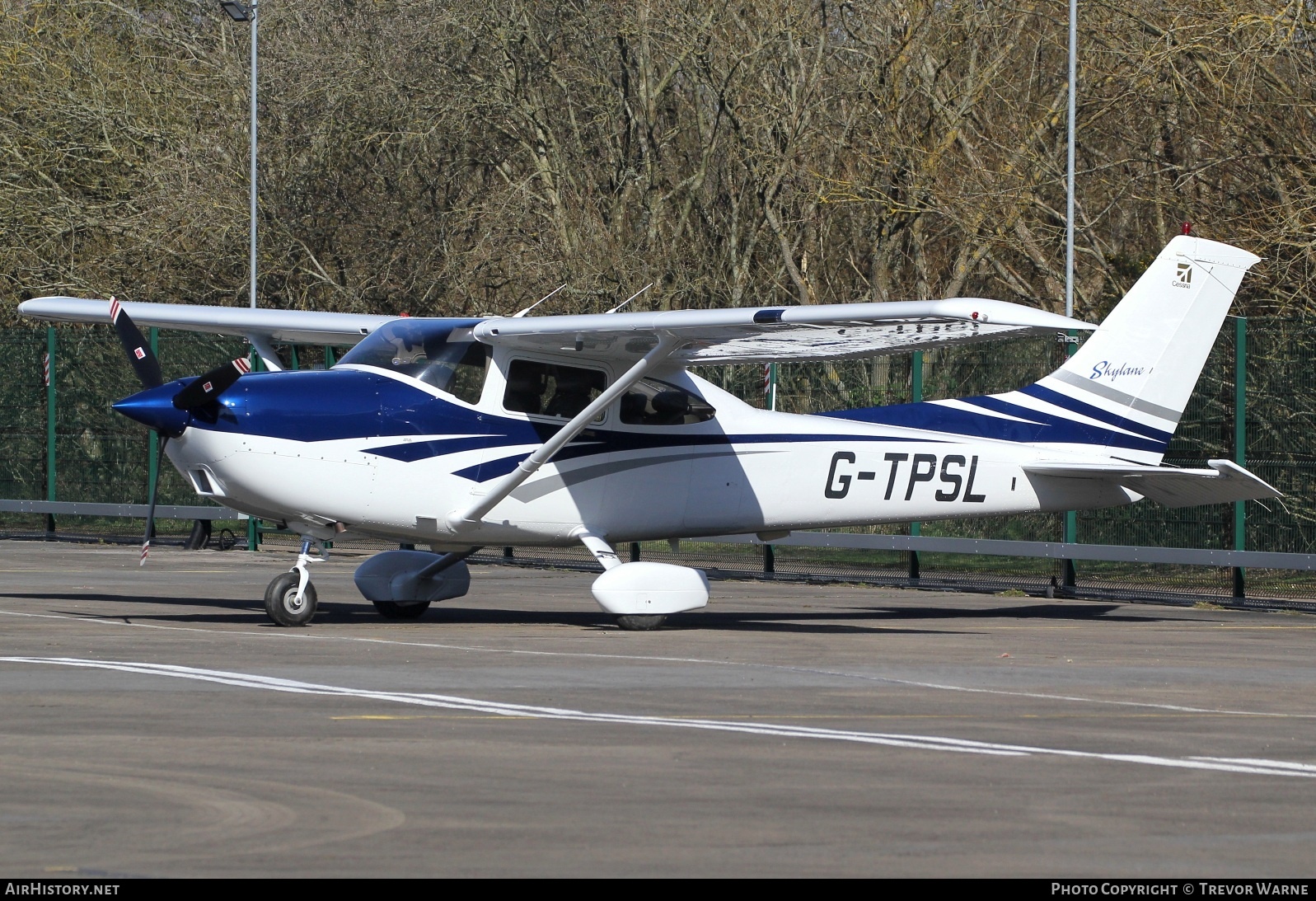 Aircraft Photo of G-TPSL | Cessna 182S Skylane | AirHistory.net #785590