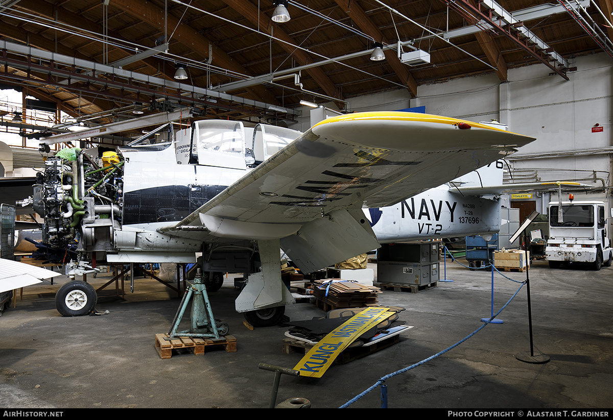Aircraft Photo of N428B / 137696 | North American T-28B Trojan | USA - Navy | AirHistory.net #785633