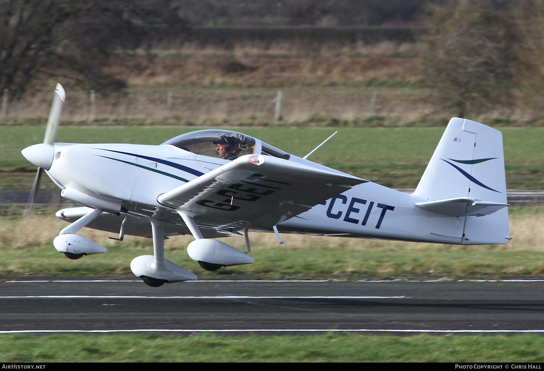 Aircraft Photo of G-CEIT | Van's RV-7A | AirHistory.net #785741