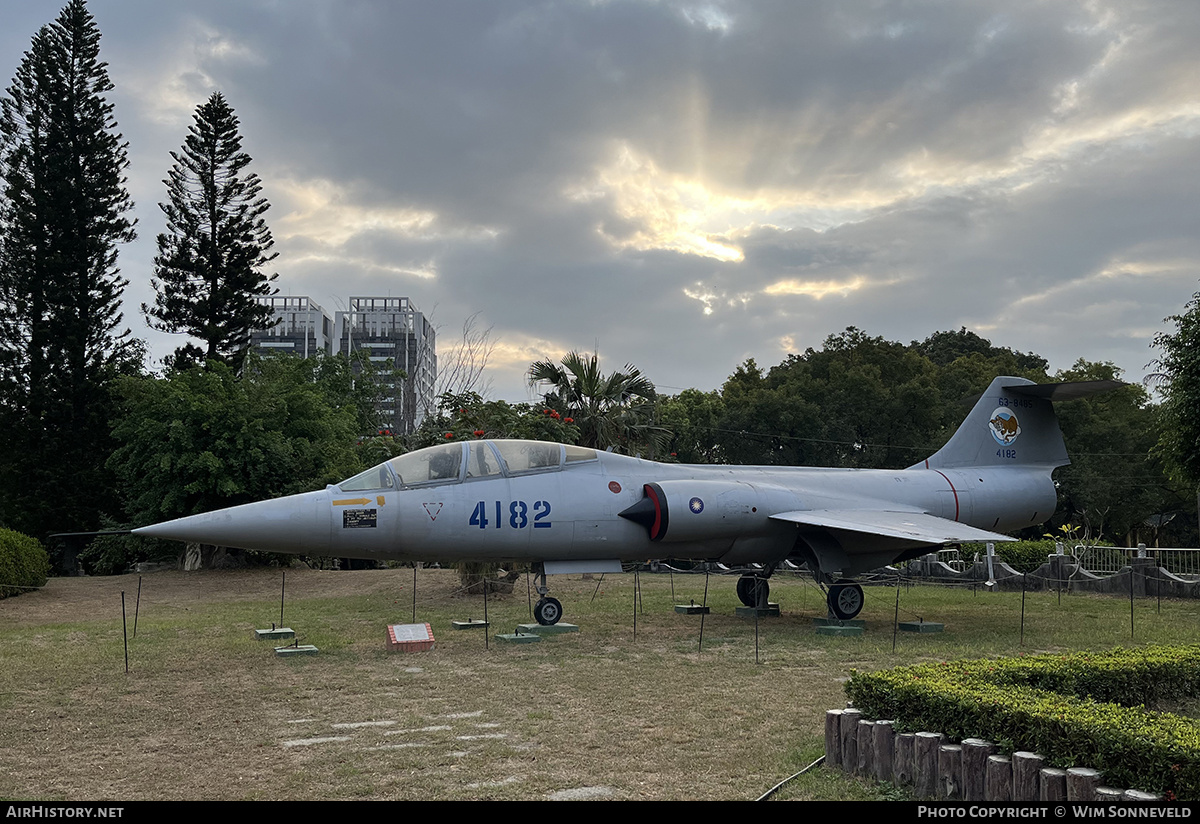 Aircraft Photo of 4182 | Lockheed TF-104G Starfighter | Taiwan - Air Force | AirHistory.net #785786