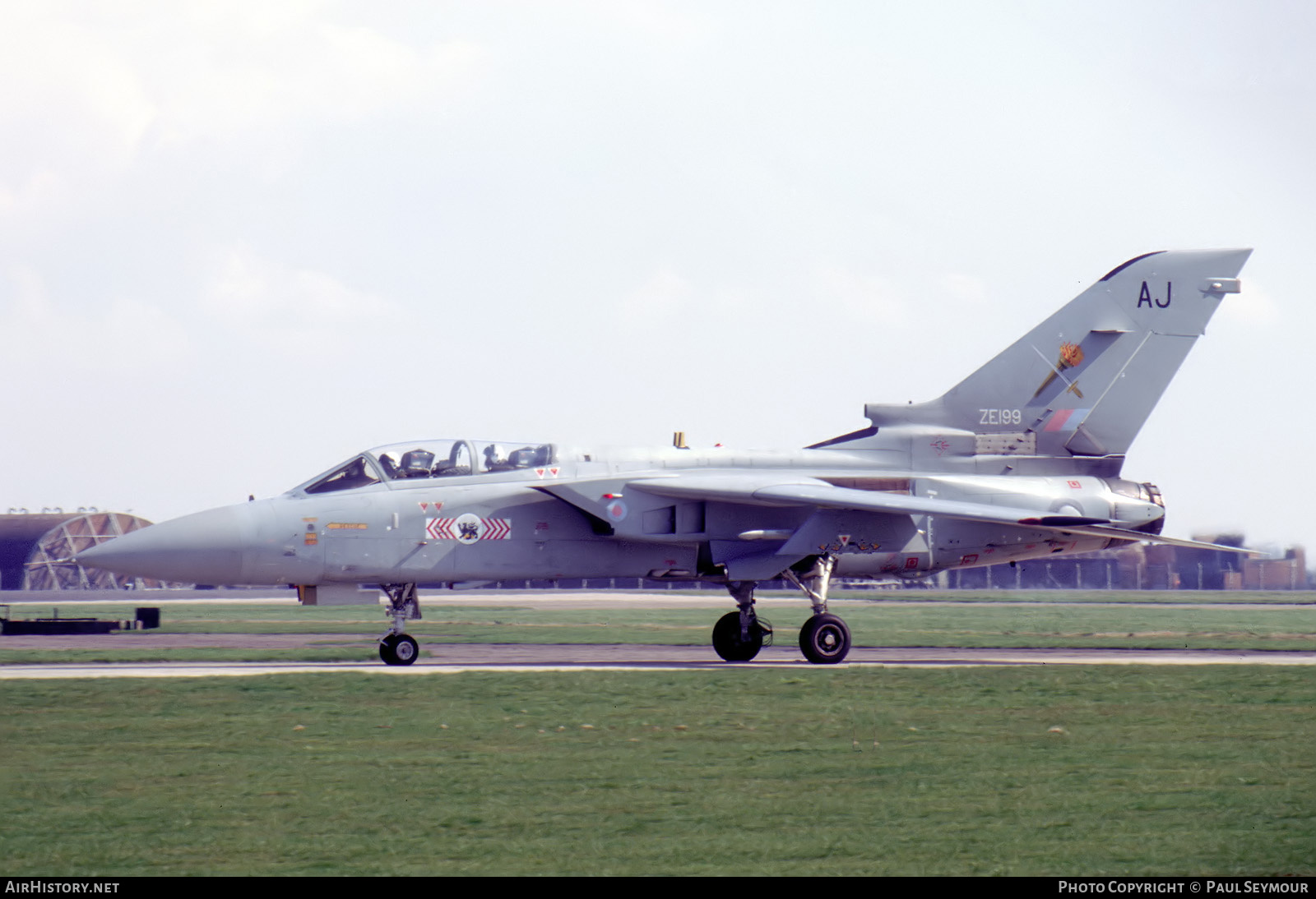 Aircraft Photo of ZE199 | Panavia Tornado F3(T) | UK - Air Force | AirHistory.net #785815