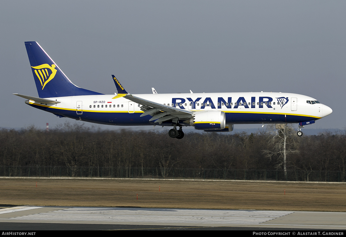 Aircraft Photo of SP-RZO | Boeing 737-8200 Max 200 | Ryanair | AirHistory.net #785895