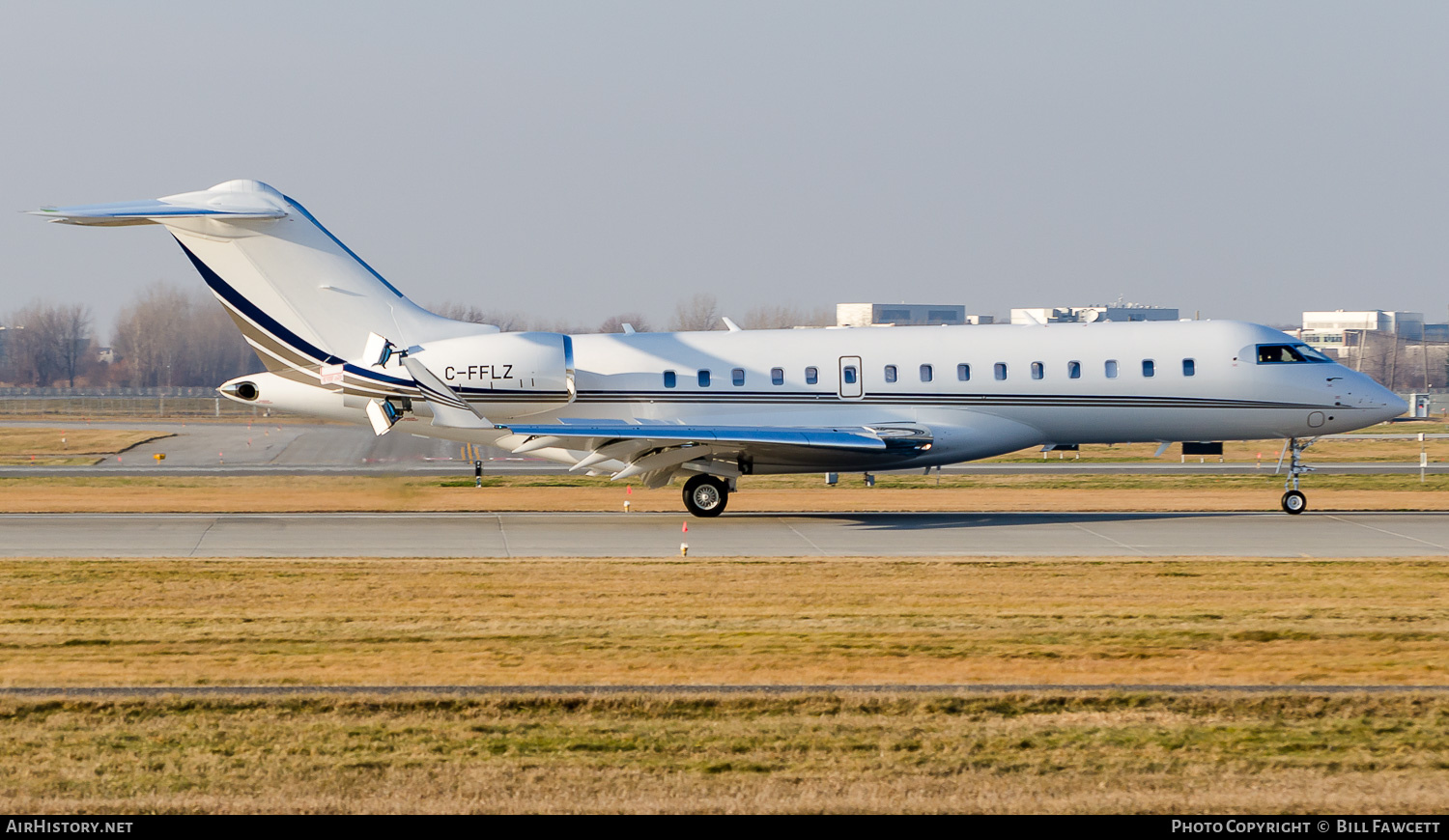 Aircraft Photo of C-FFLZ | Bombardier Global 6000 (BD-700-1A10) | AirHistory.net #785991