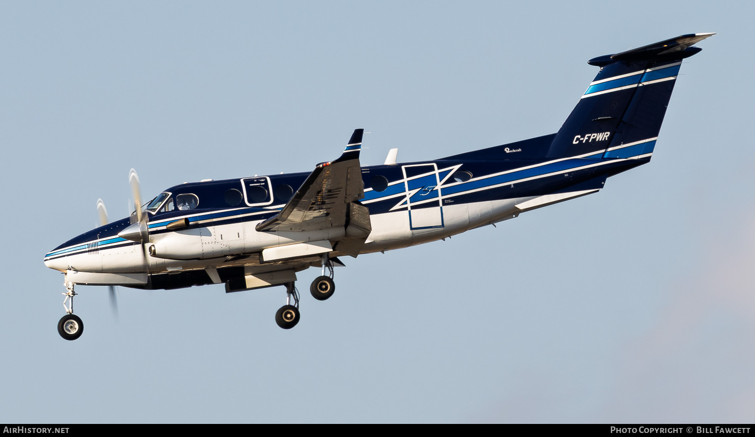 Aircraft Photo of C-FPWR | Beechcraft B300 King Air 350 | AirHistory.net #786018