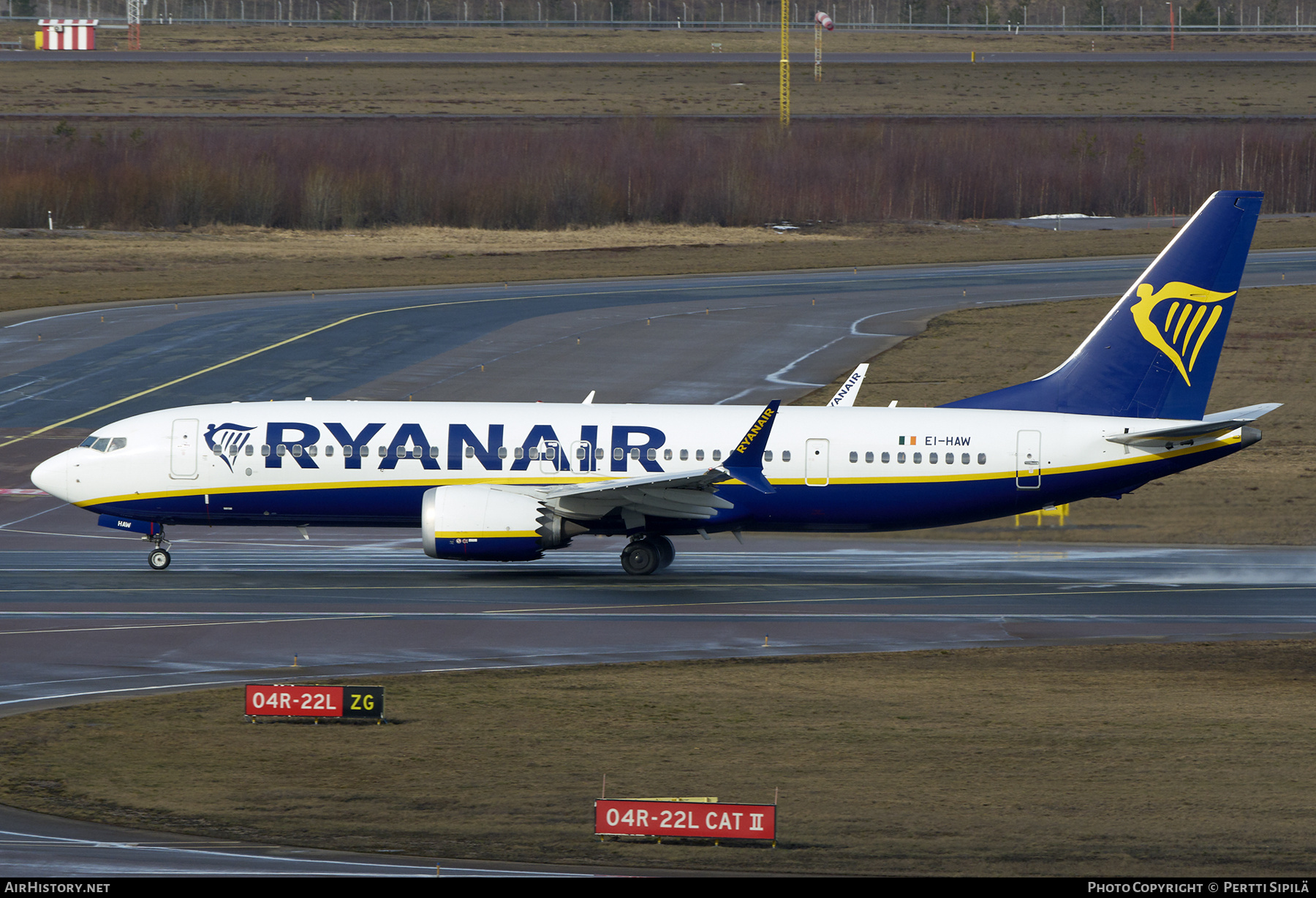Aircraft Photo of EI-HAW | Boeing 737-8200 Max 200 | Ryanair | AirHistory.net #786078