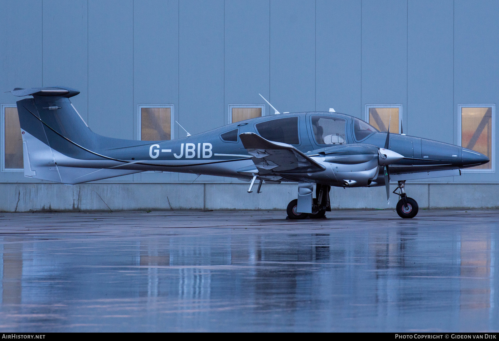Aircraft Photo of G-JBIB | Diamond DA62 | AirHistory.net #786087