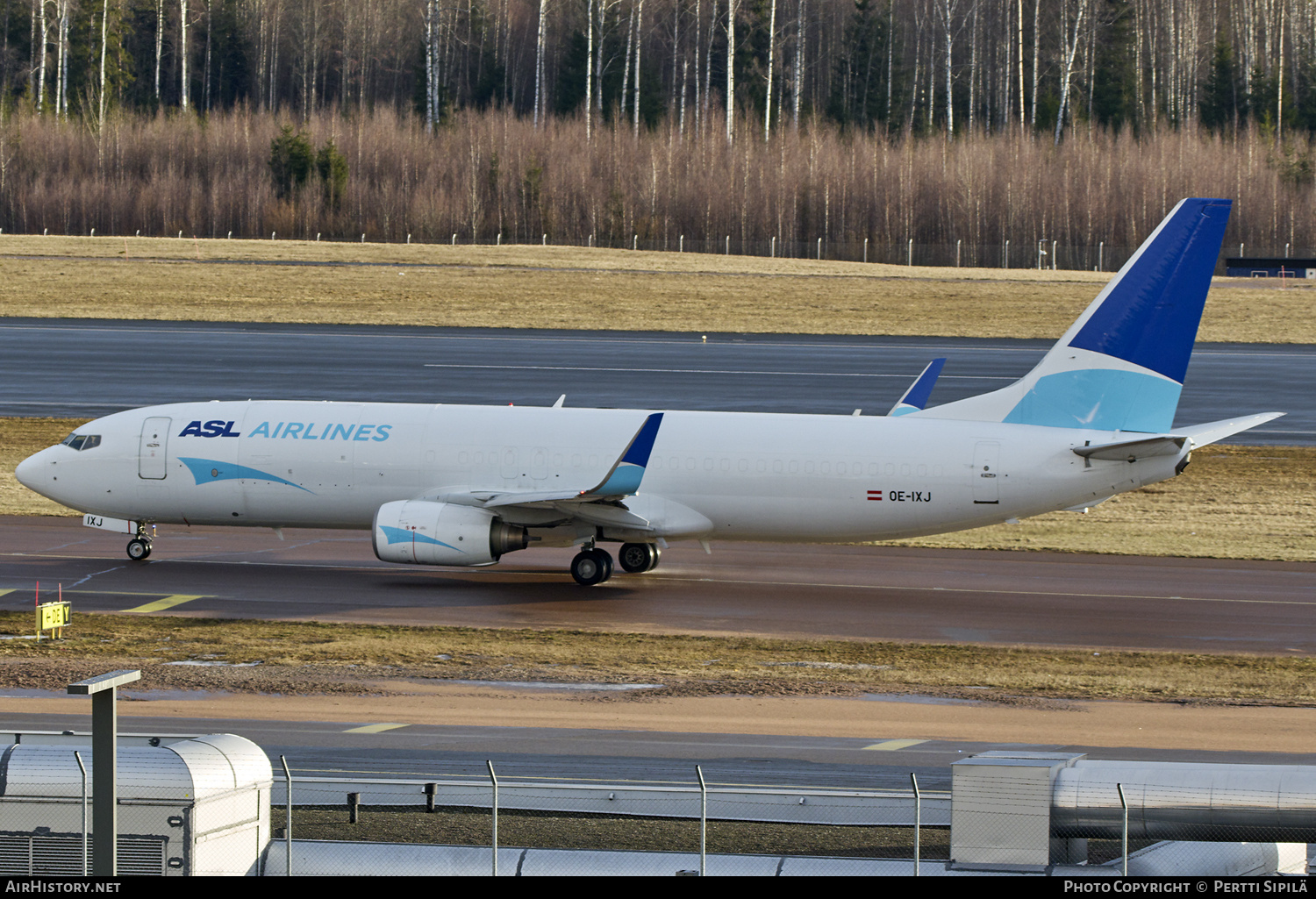 Aircraft Photo of OE-IXJ | Boeing 737-86N(BCF) | ASL Airlines | AirHistory.net #786141