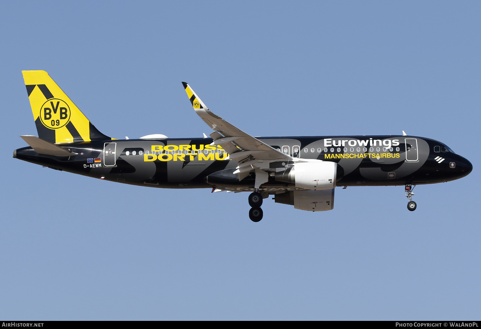 Aircraft Photo of D-AEWM | Airbus A320-214 | Eurowings | AirHistory.net #786218