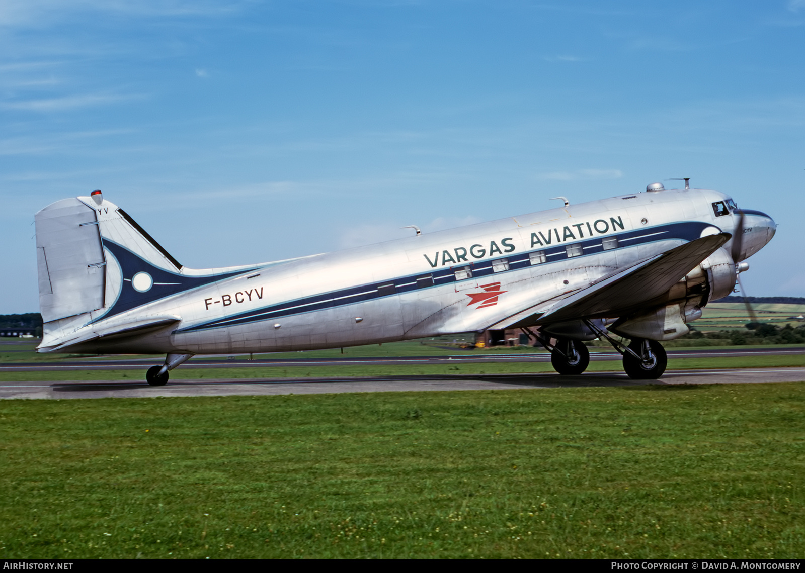 Aircraft Photo of F-BCYV | Douglas DC-3C-S1C3G | Vargas Aviation | AirHistory.net #786299