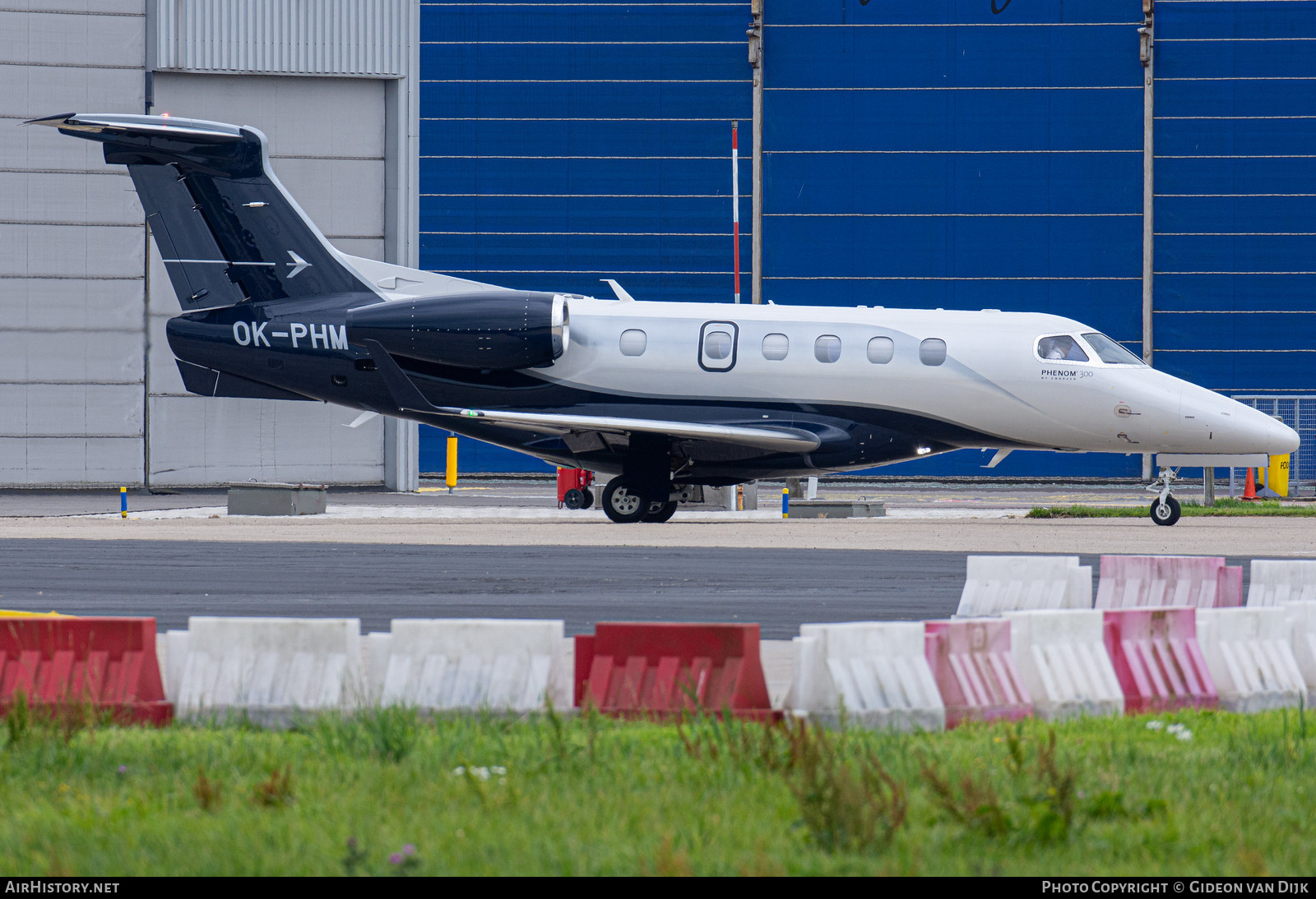 Aircraft Photo of OK-PHM | Embraer EMB-505 Phenom 300 | AirHistory.net #786396