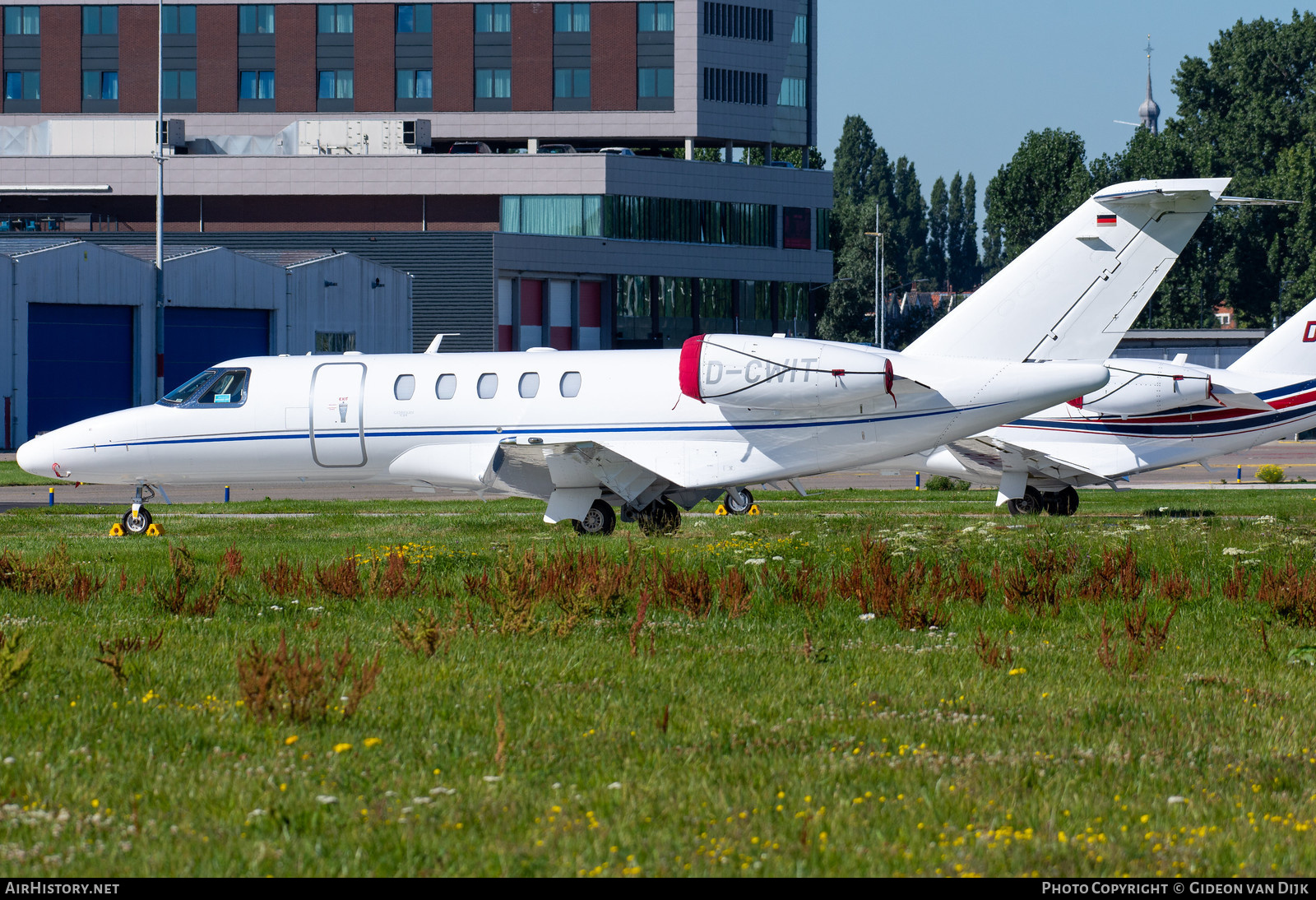 Aircraft Photo of D-CWIT | Cessna 525C CitationJet CJ4 | AirHistory.net #786494