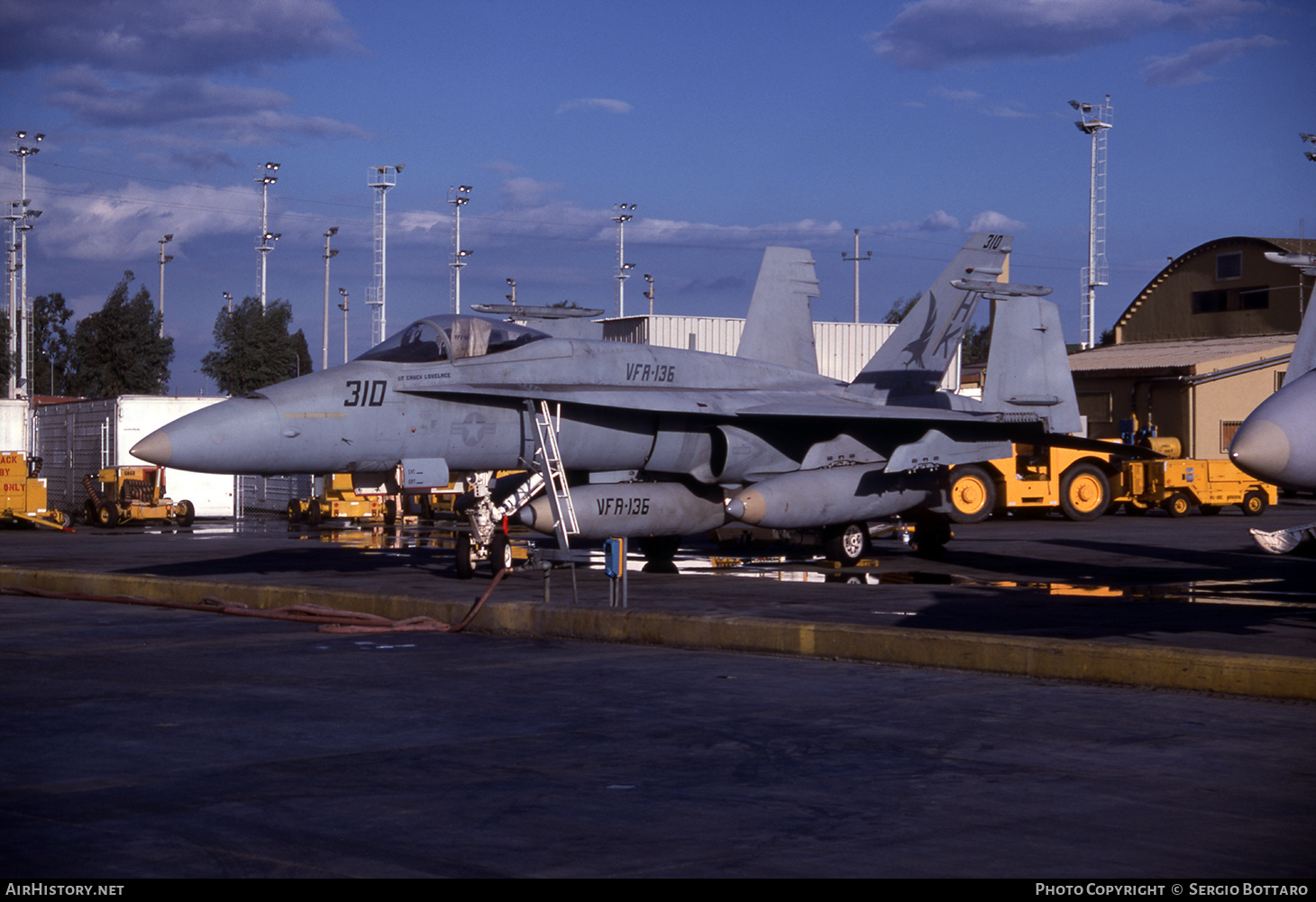 Aircraft Photo of 162862 | McDonnell Douglas F/A-18A Hornet | USA - Navy | AirHistory.net #786523