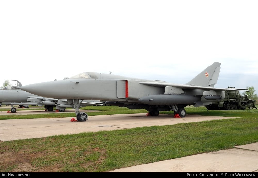 Aircraft Photo of 0515303 | Sukhoi Su-24 | Kazakhstan - Air Force | AirHistory.net #786525