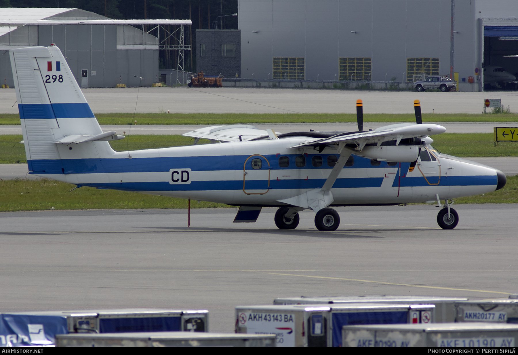 Aircraft Photo of 298 | De Havilland Canada DHC-6-300 Twin Otter | France - Air Force | AirHistory.net #786548