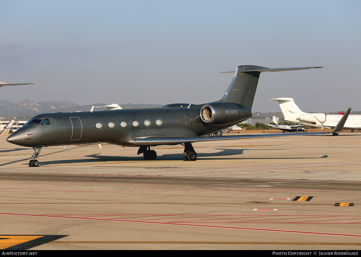 Aircraft Photo of N1892 | Gulfstream Aerospace G-V Gulfstream V | AirHistory.net #786663