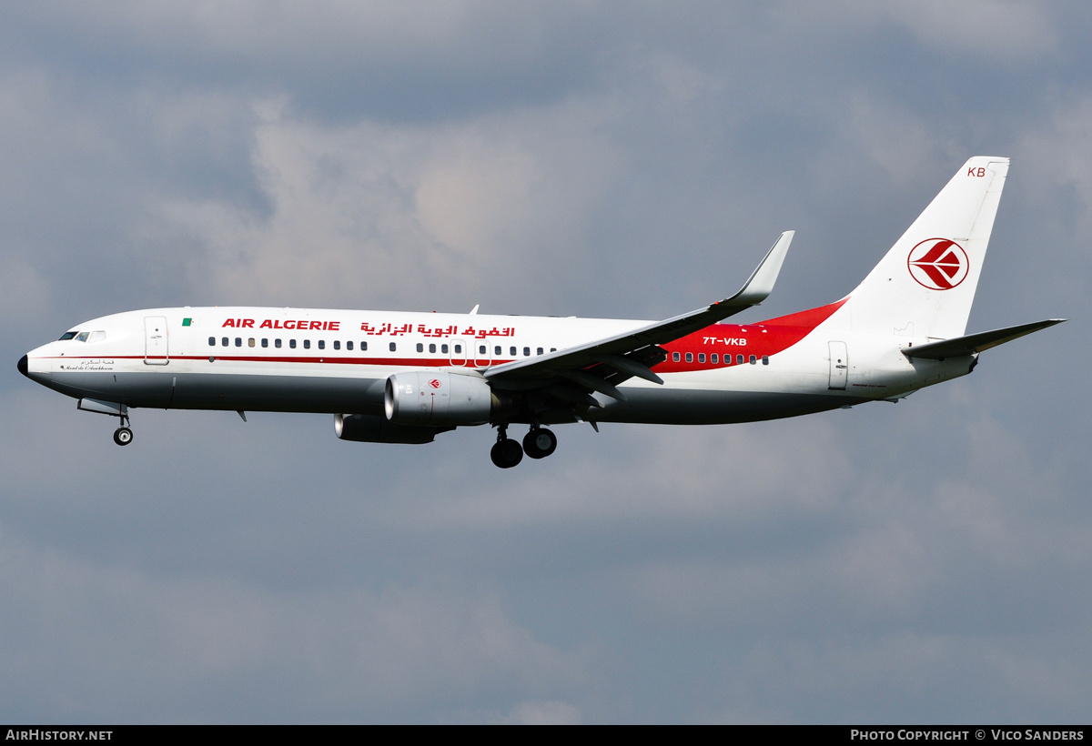 Aircraft Photo of 7T-VKB | Boeing 737-8D6 | Air Algérie | AirHistory.net #786670