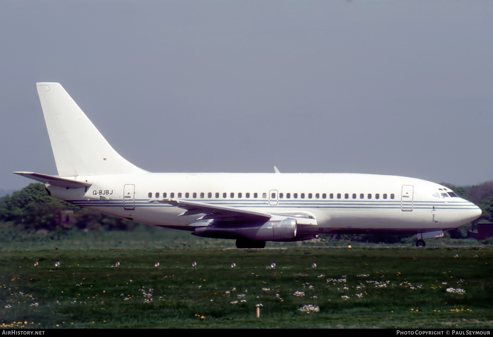Aircraft Photo of G-BJBJ | Boeing 737-2T5/Adv | AirHistory.net #786708