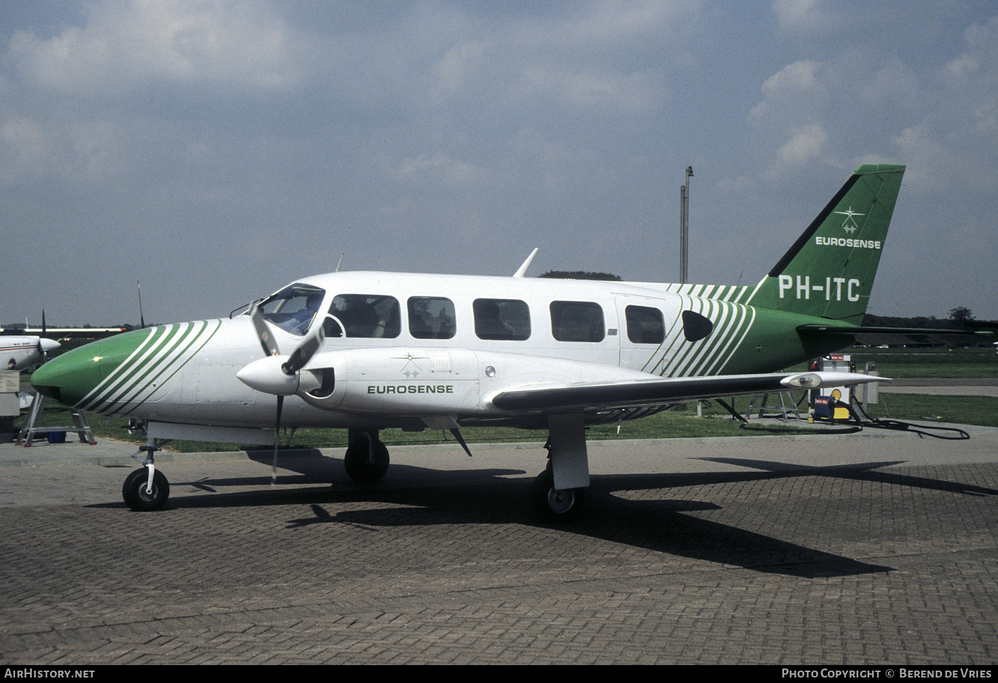 Aircraft Photo of PH-ITC | Piper PA-31-350 Navajo Chieftain | Eurosense | AirHistory.net #786747