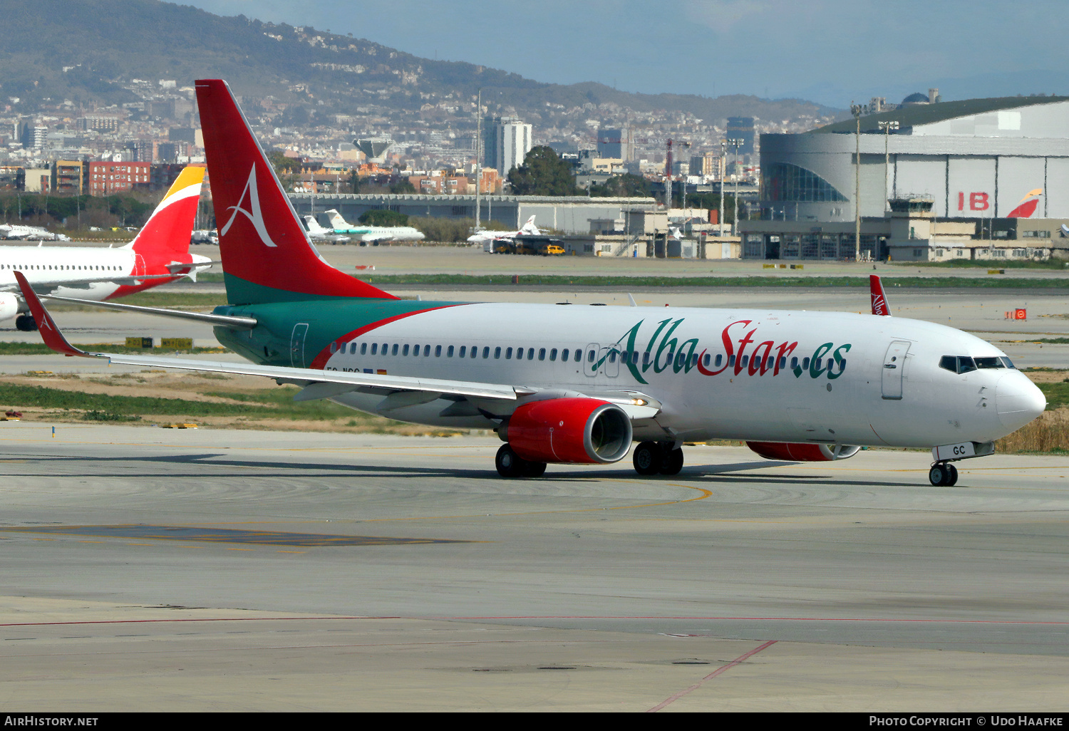 Aircraft Photo of EC-NGC | Boeing 737-809 | AlbaStar | AirHistory.net #786779