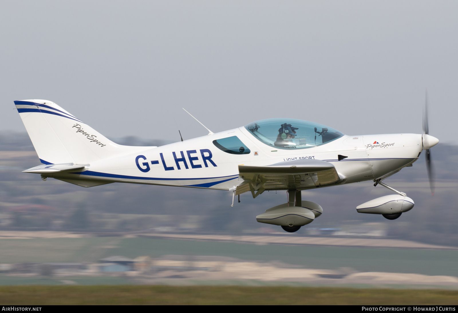 Aircraft Photo of G-LHER | Czech Sport SportCruiser (PiperSport) | AirHistory.net #786825