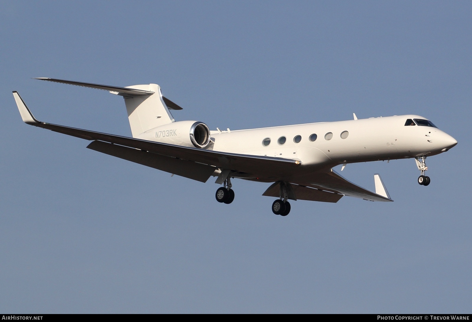 Aircraft Photo of N703RK | Gulfstream Aerospace G-V Gulfstream V | AirHistory.net #786862
