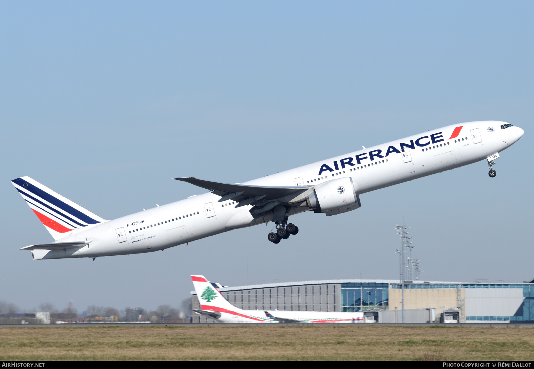 Aircraft Photo of F-GSQK | Boeing 777-328/ER | Air France | AirHistory.net #786895
