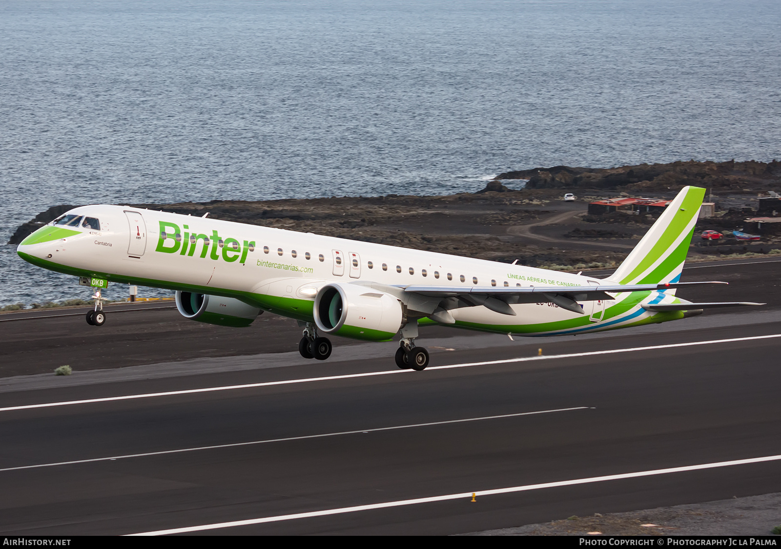Aircraft Photo of EC-OKB | Embraer 195-E2 (ERJ-190-400 STD) | Binter Canarias | AirHistory.net #786919