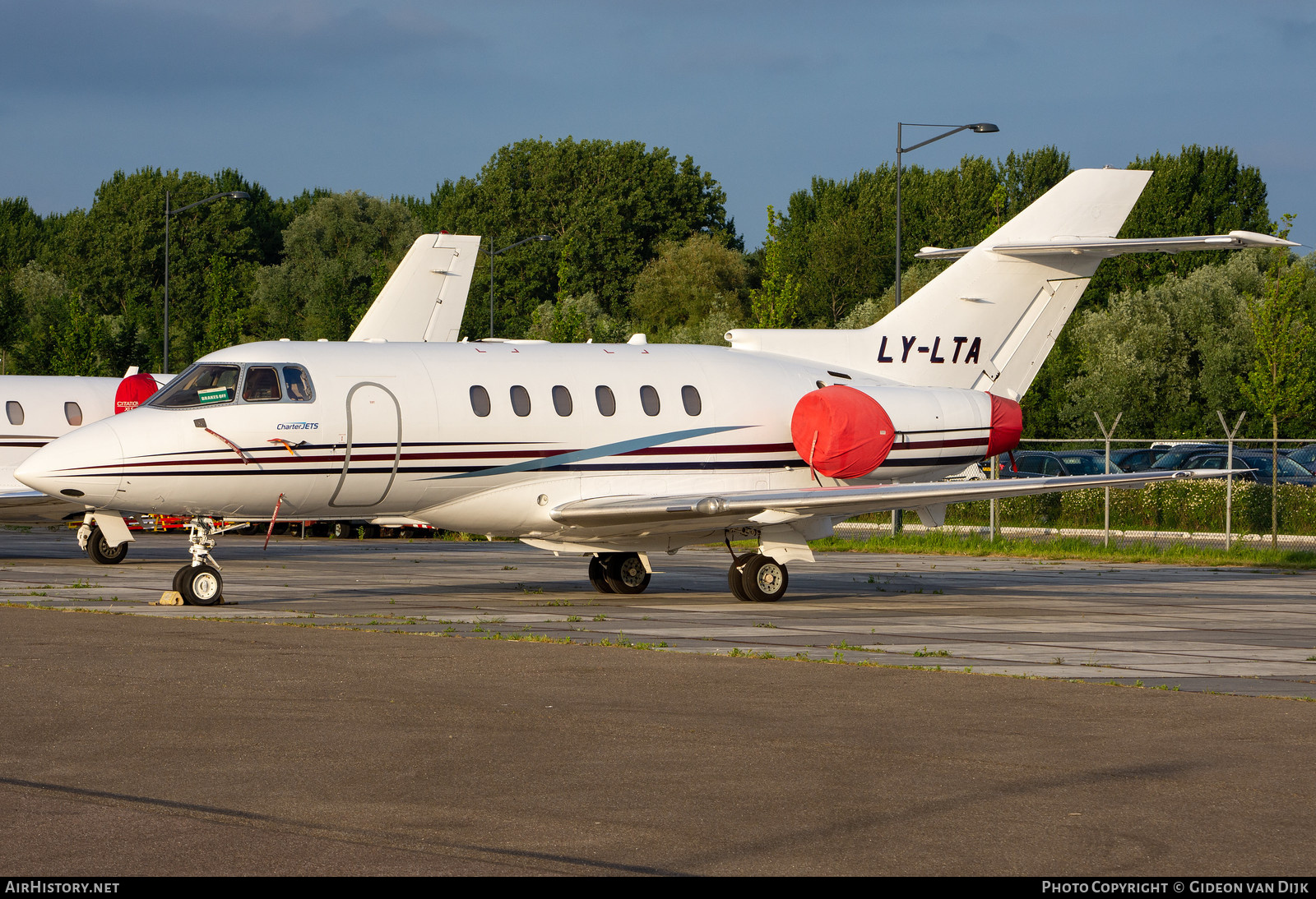 Aircraft Photo of LY-LTA | Raytheon Hawker 800XPi | Charter Jets | AirHistory.net #786945
