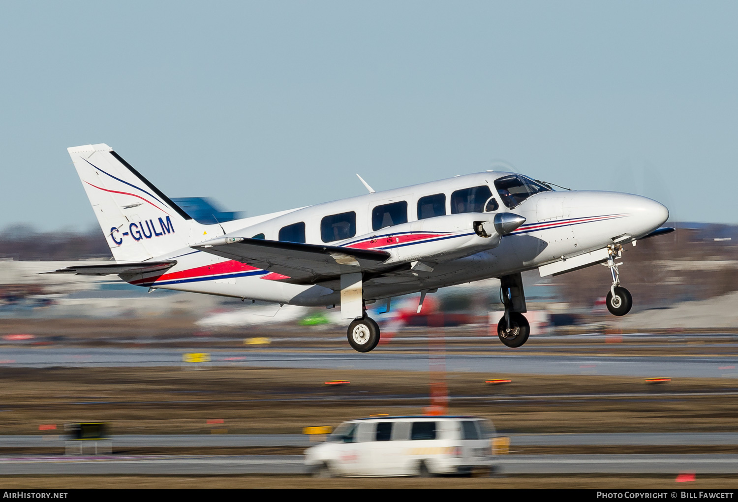 Aircraft Photo of C-GULM | Piper PA-31-350 Navajo Chieftain | AirHistory.net #786958