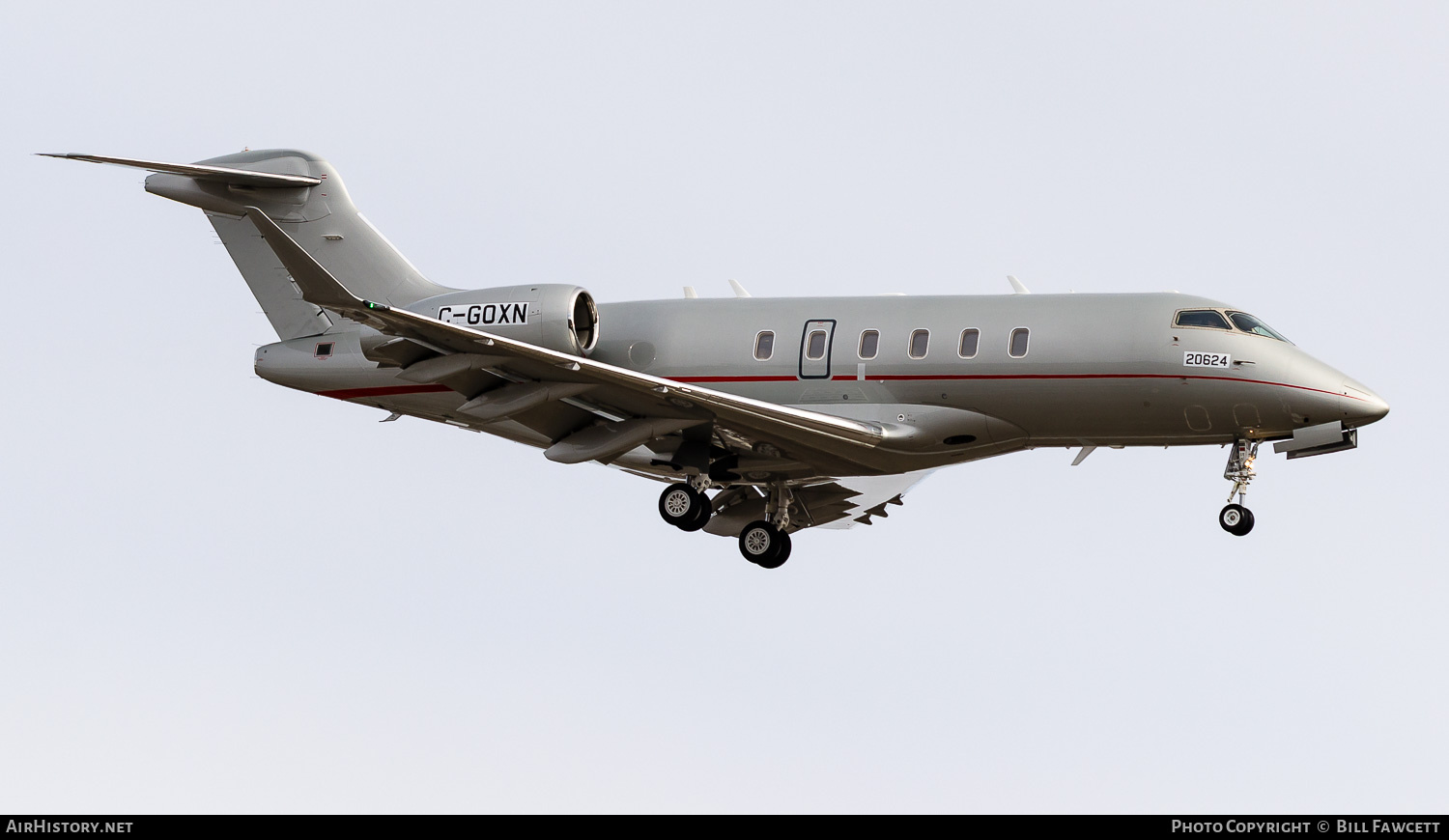 Aircraft Photo of C-GOXN | Bombardier Challenger 350 (BD-100-1A10) | AirHistory.net #786995