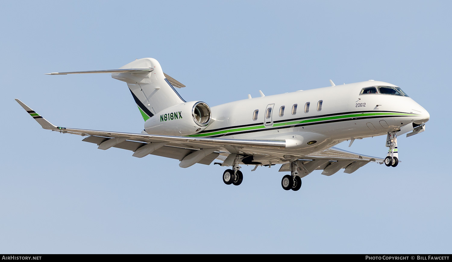 Aircraft Photo of N818NX | Bombardier Challenger 350 (BD-100-1A10) | AirHistory.net #786997