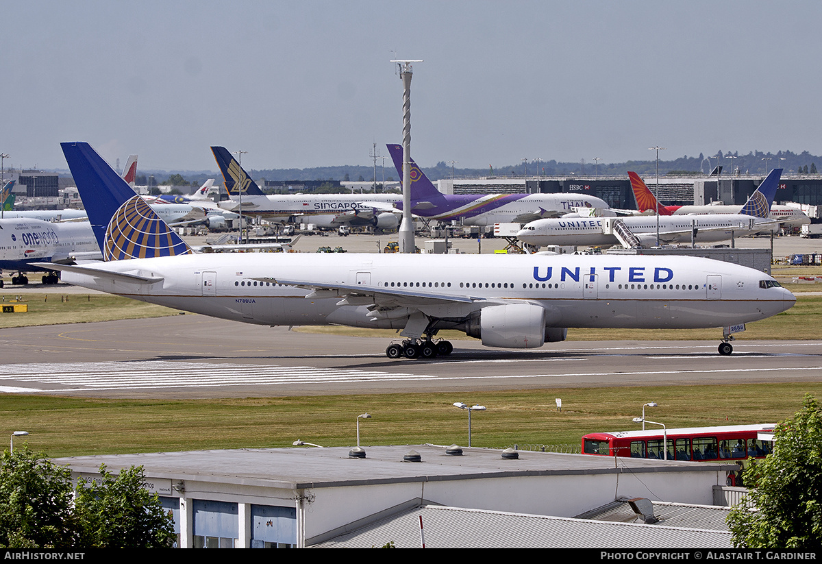 Aircraft Photo of N788UA | Boeing 777-222/ER | United Airlines | AirHistory.net #787089