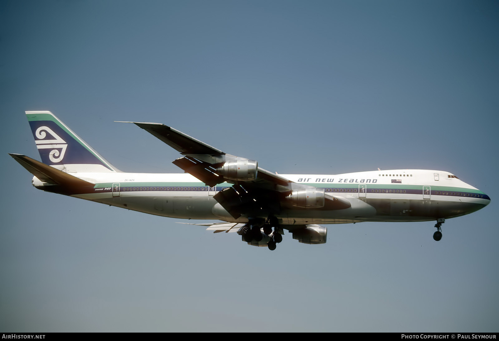 Aircraft Photo of ZK-NZX | Boeing 747-219B | Air New Zealand | AirHistory.net #787109