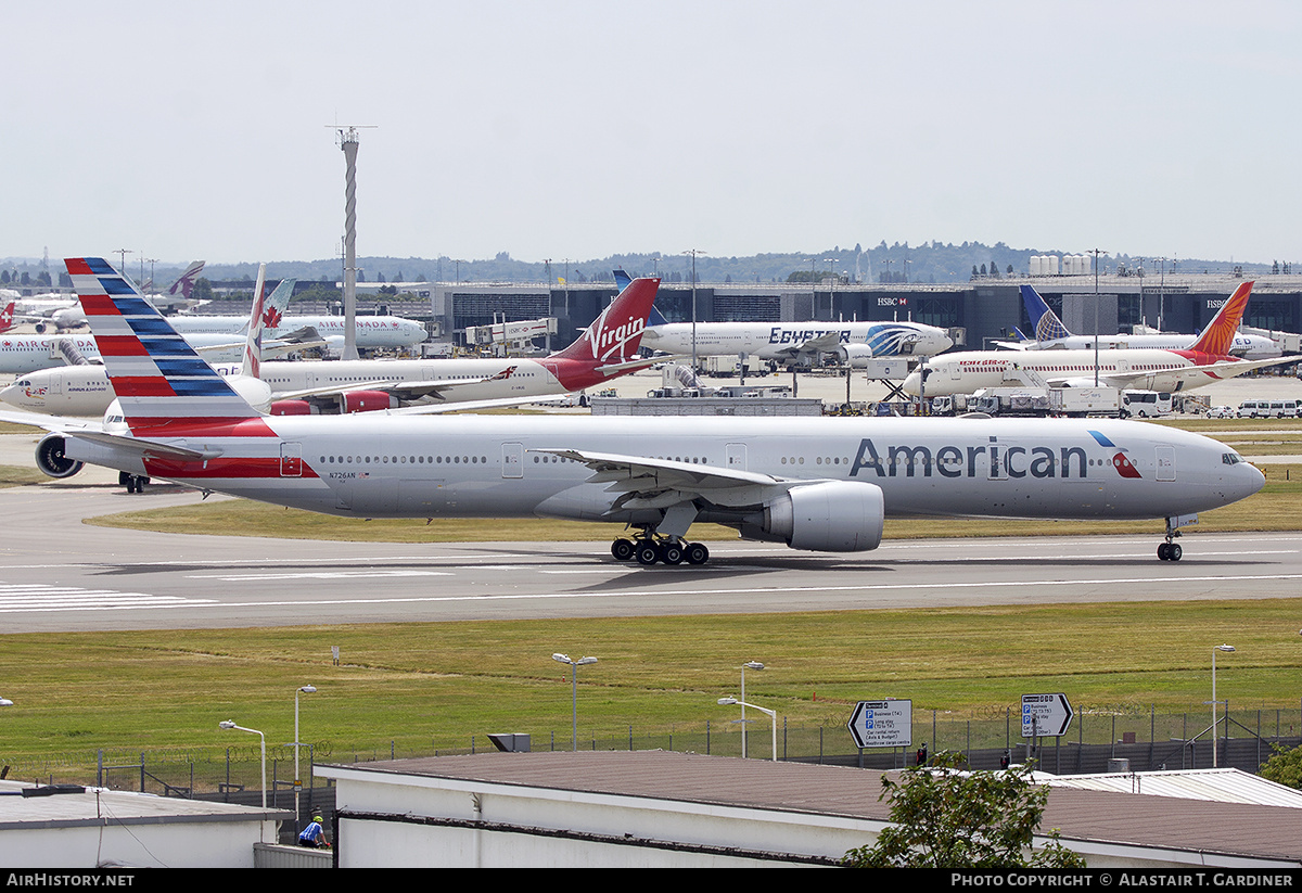 Aircraft Photo of N726AN | Boeing 777-323/ER | American Airlines | AirHistory.net #787110