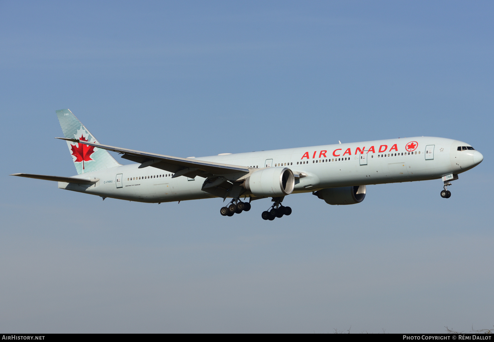 Aircraft Photo of C-FNNU | Boeing 777-333/ER | Air Canada | AirHistory.net #787214