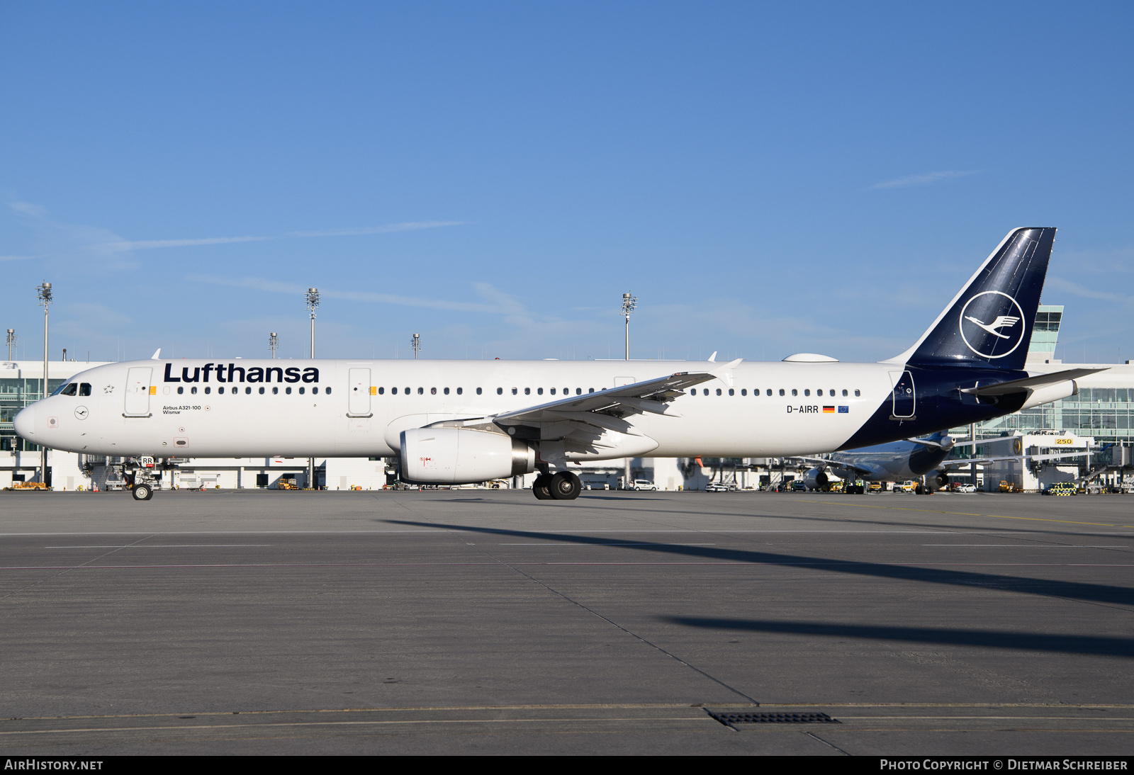 Aircraft Photo of D-AIRR | Airbus A321-131 | Lufthansa | AirHistory.net #787270