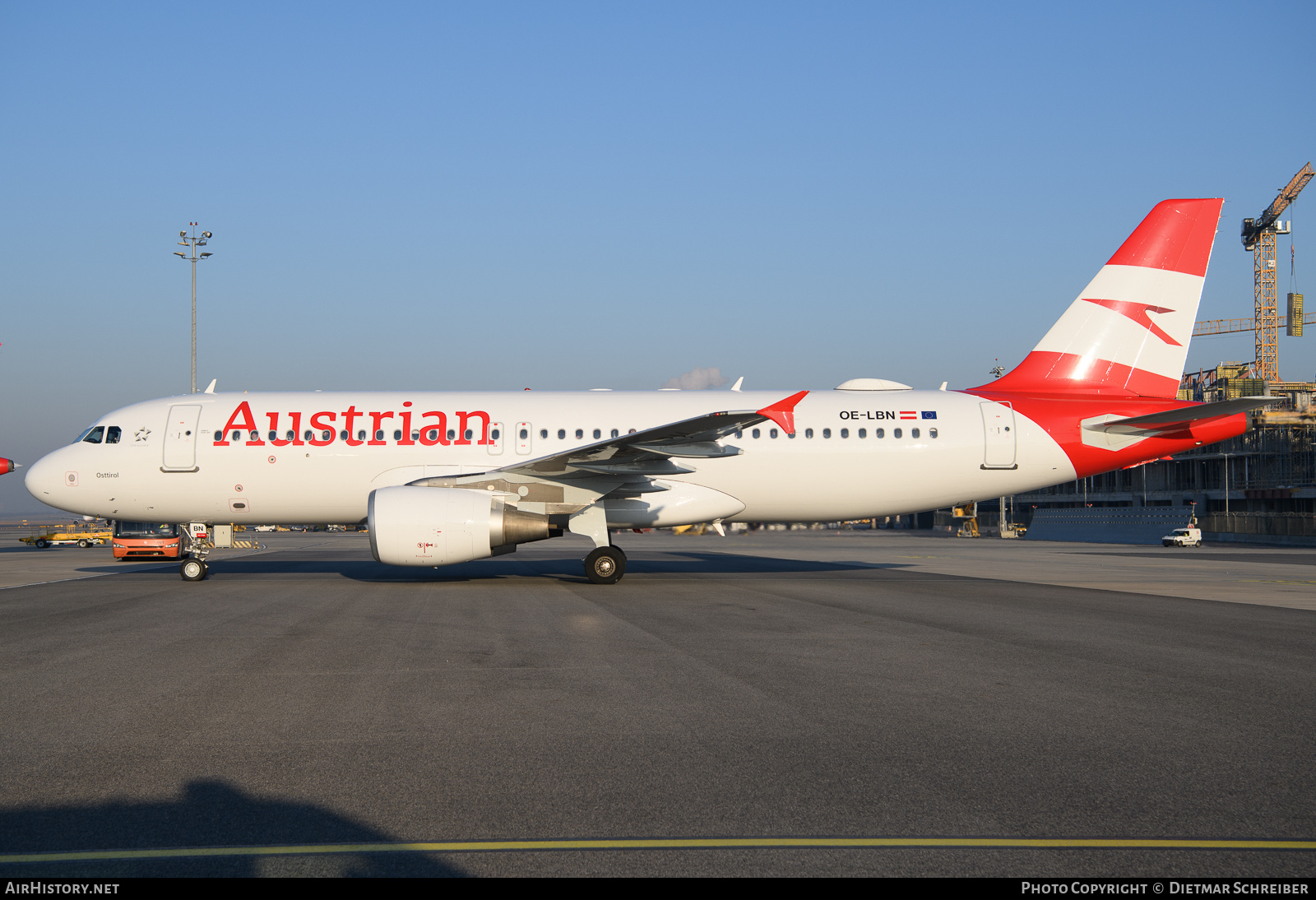Aircraft Photo of OE-LBN | Airbus A320-214 | Austrian Airlines | AirHistory.net #787300
