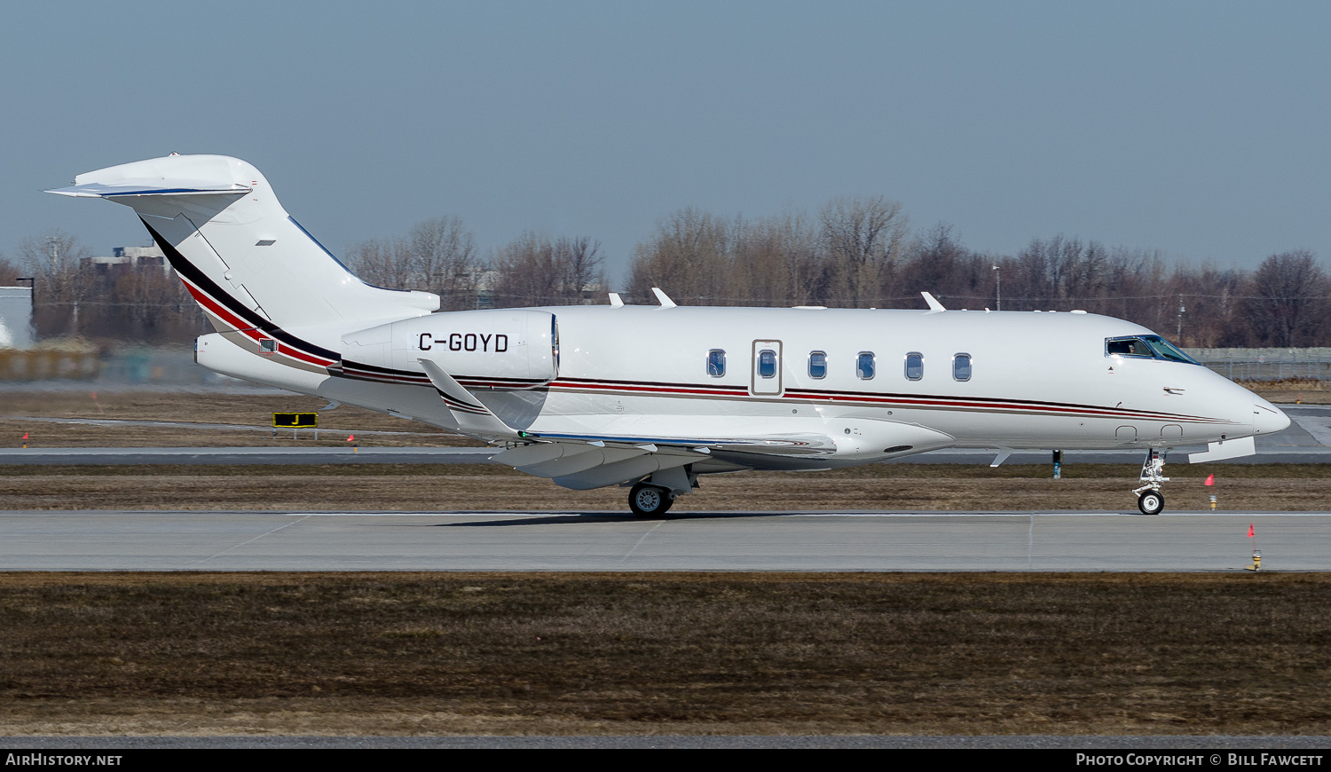 Aircraft Photo of C-GOYD | Bombardier Challenger 350 (BD-100-1A10) | AirHistory.net #787308