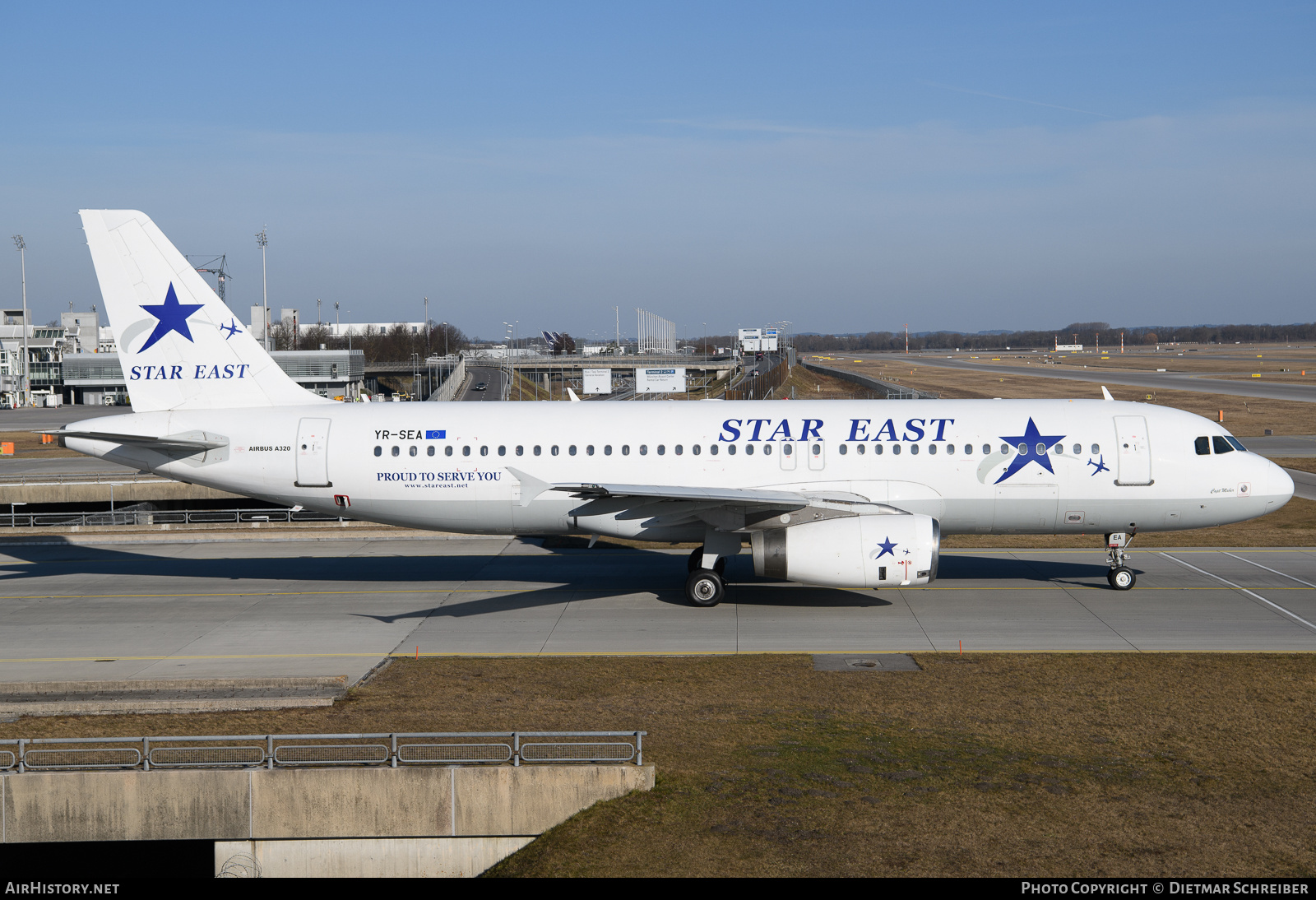 Aircraft Photo of YR-SEA | Airbus A320-231 | Star East Airline | AirHistory.net #787370