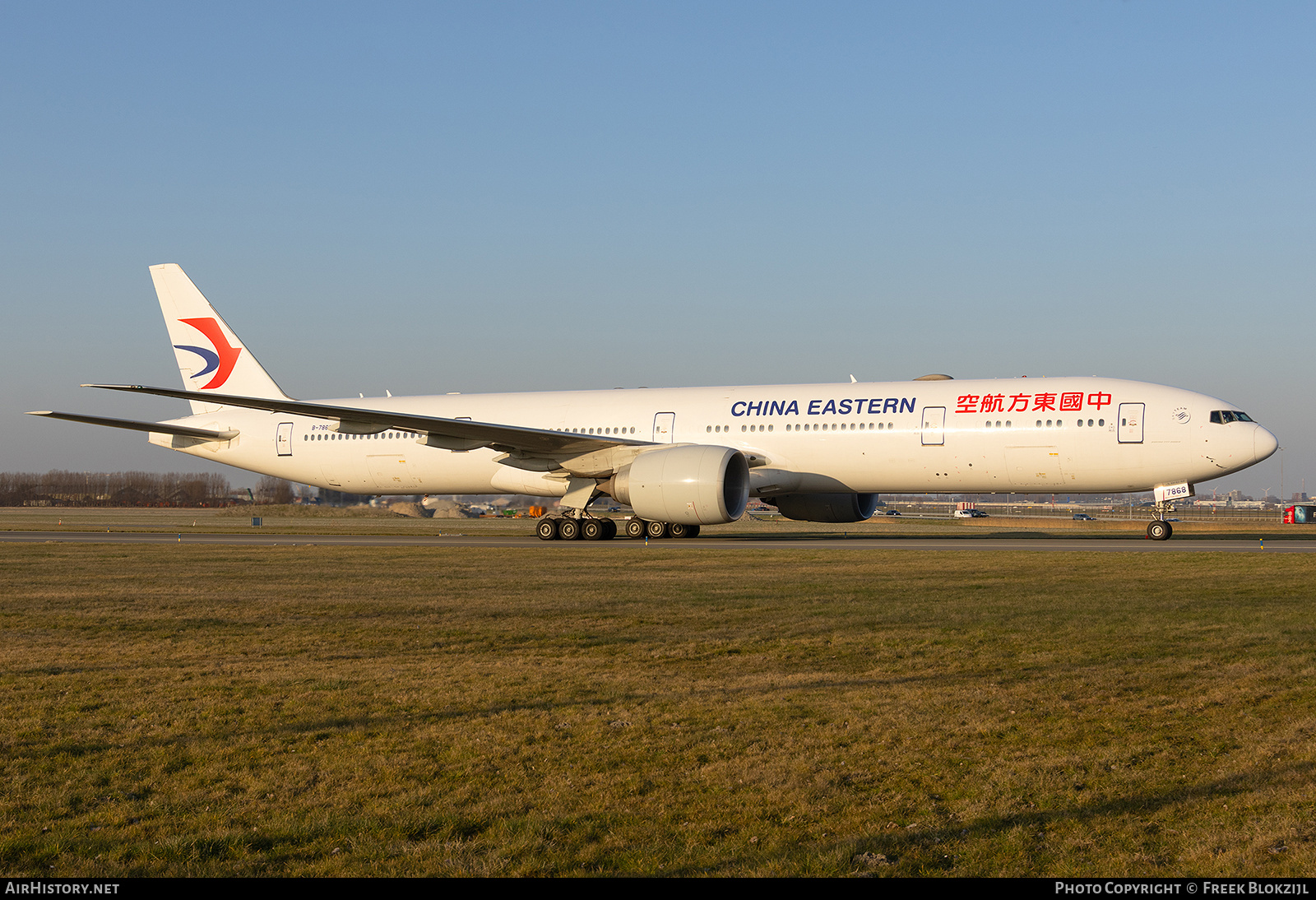 Aircraft Photo of B-7868 | Boeing 777-39P/ER | China Eastern Airlines | AirHistory.net #787479