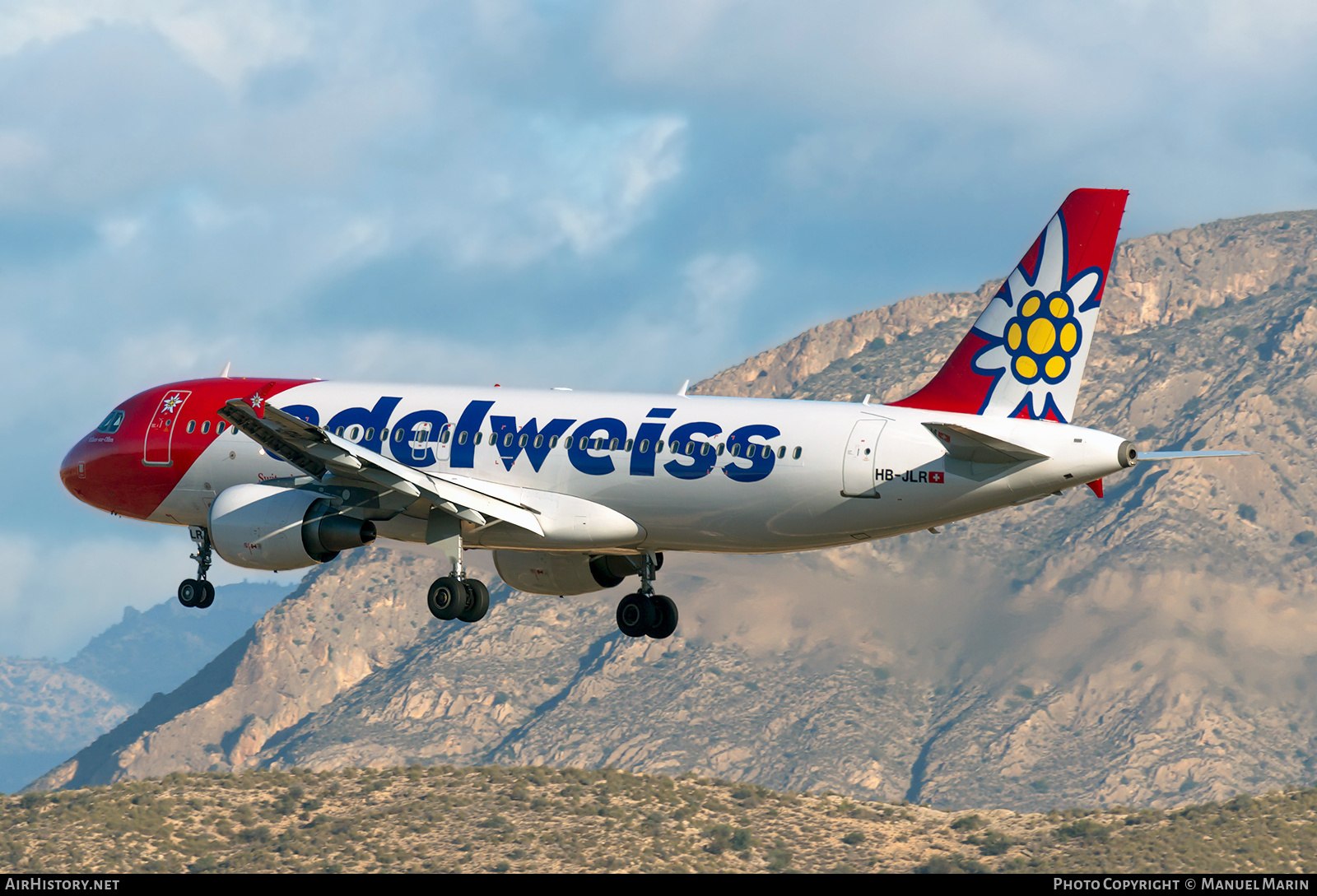 Aircraft Photo of HB-JLR | Airbus A320-214 | Edelweiss Air | AirHistory.net #787480