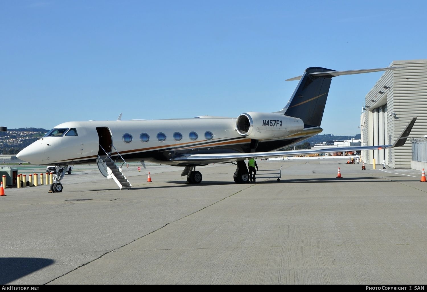 Aircraft Photo of N457FX | Gulfstream Aerospace G-IV-X Gulfstream G450 | AirHistory.net #787500