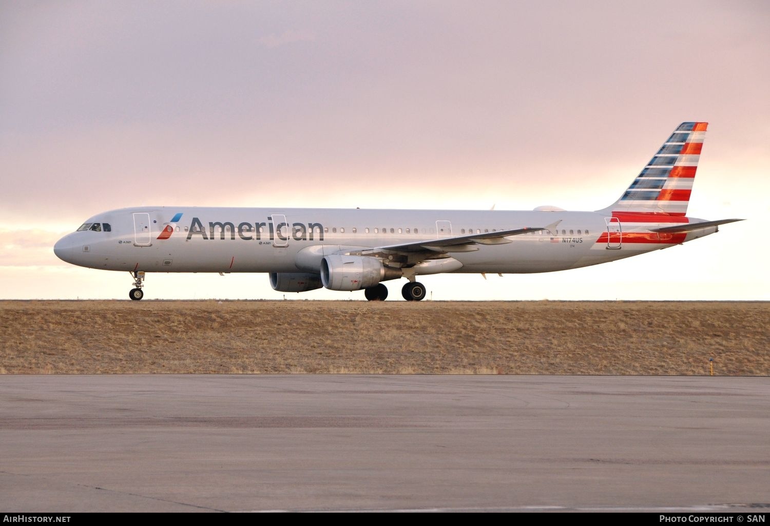 Aircraft Photo of N174US | Airbus A321-211 | American Airlines | AirHistory.net #787504
