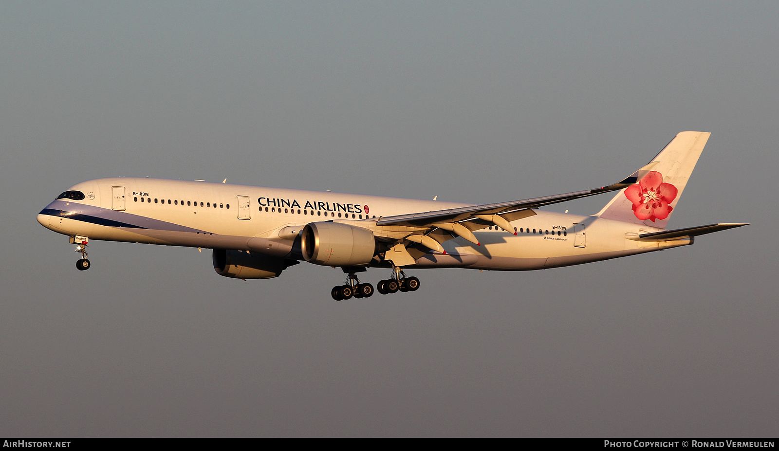 Aircraft Photo of B-18916 | Airbus A350-941 | China Airlines | AirHistory.net #787536