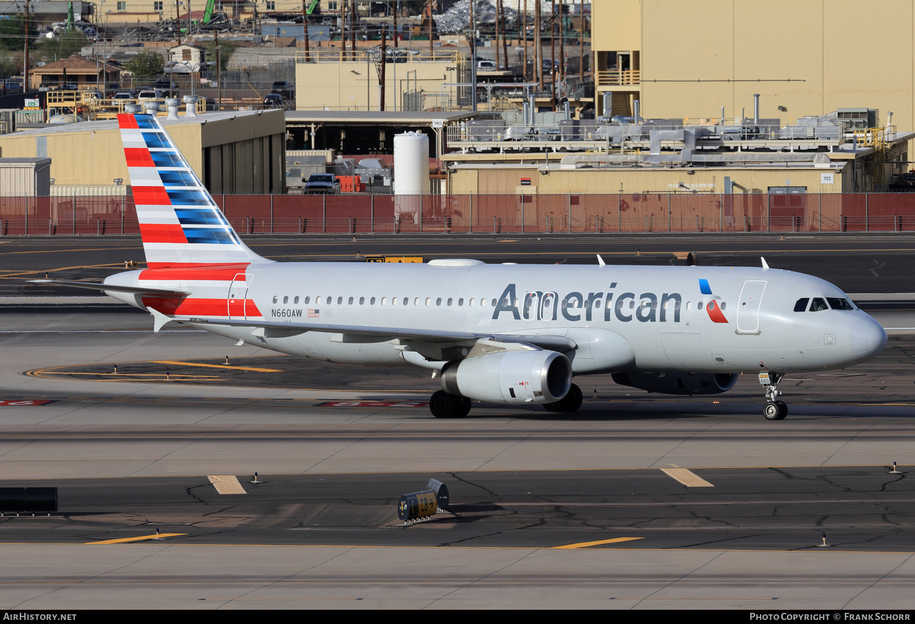 Aircraft Photo of N660AW | Airbus A320-232 | American Airlines | AirHistory.net #787577