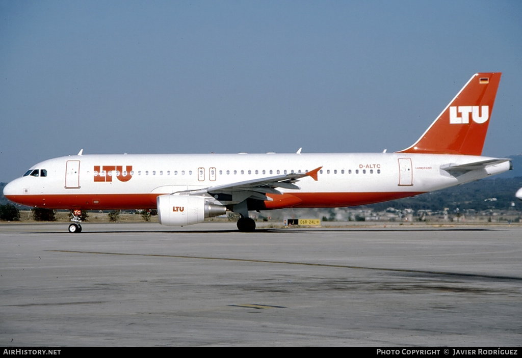 Aircraft Photo of D-ALTC | Airbus A320-214 | LTU - Lufttransport-Unternehmen | AirHistory.net #787601