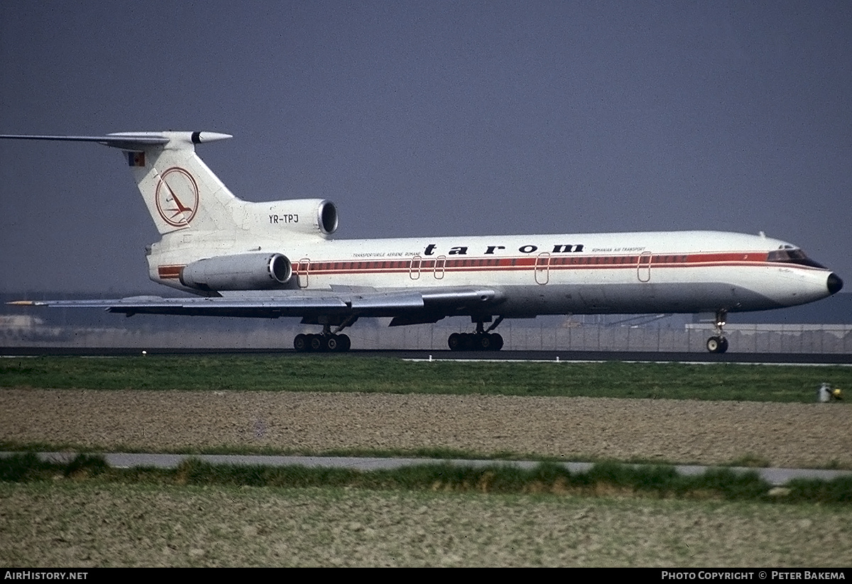 Aircraft Photo of YR-TPJ | Tupolev Tu-154B-2 | TAROM - Transporturile Aeriene Române | AirHistory.net #787694